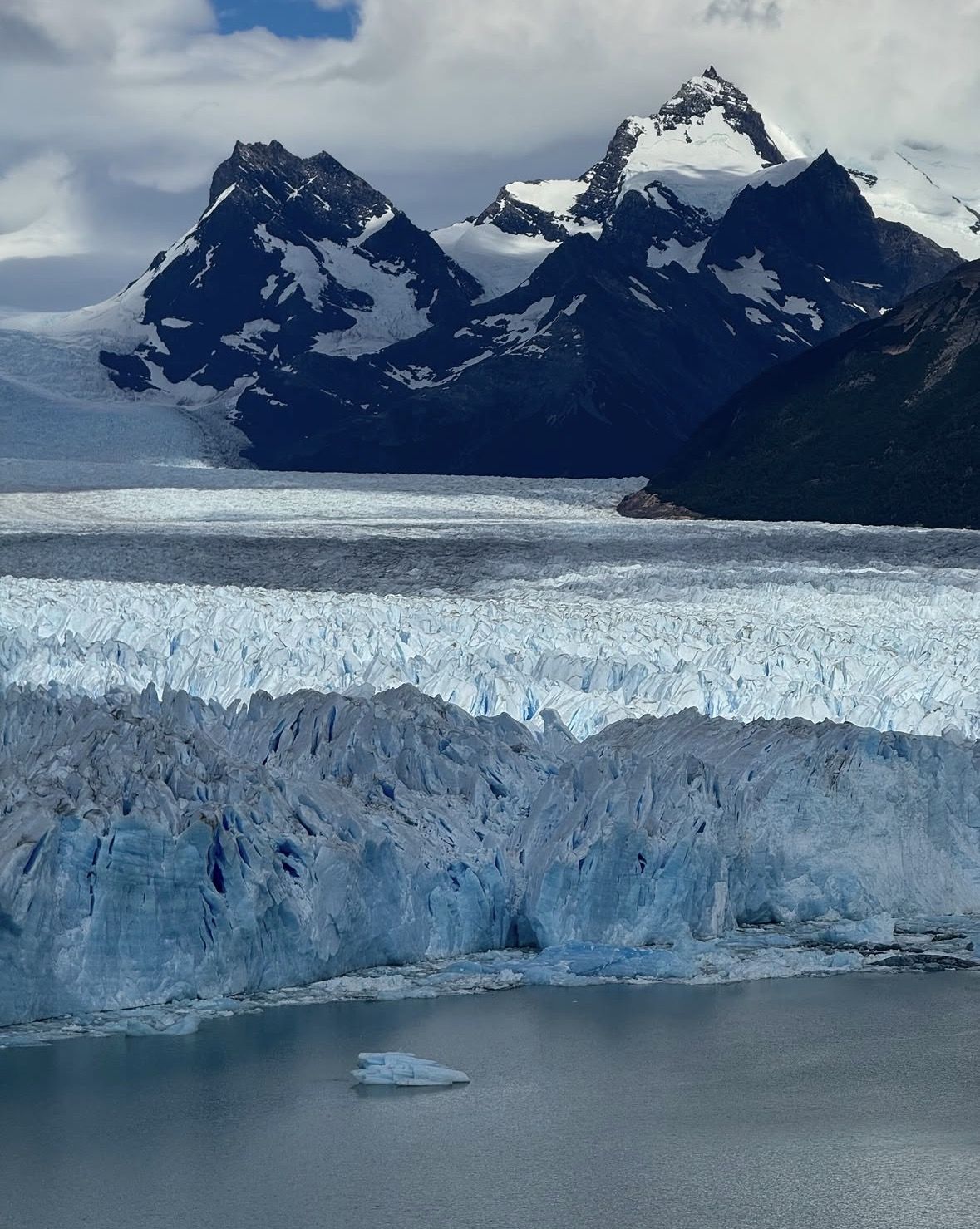 Perito Moreno Glacier with Navigation from El Calafate